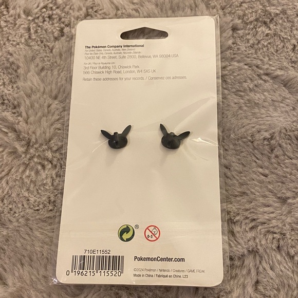 NWT Pokemon Center Pixel Pins - Espeon & Umbreon - Picture 3 of 5
